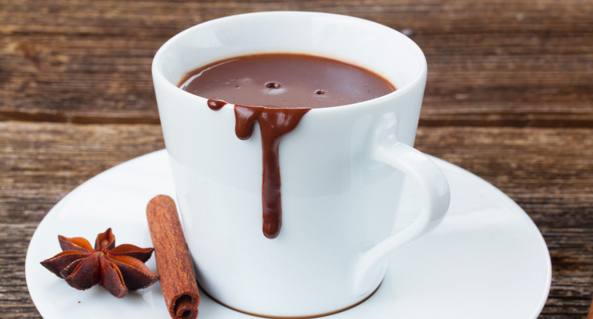 Chocolat Chaud et Vitalité : Les Bienfaits de Cette Boisson