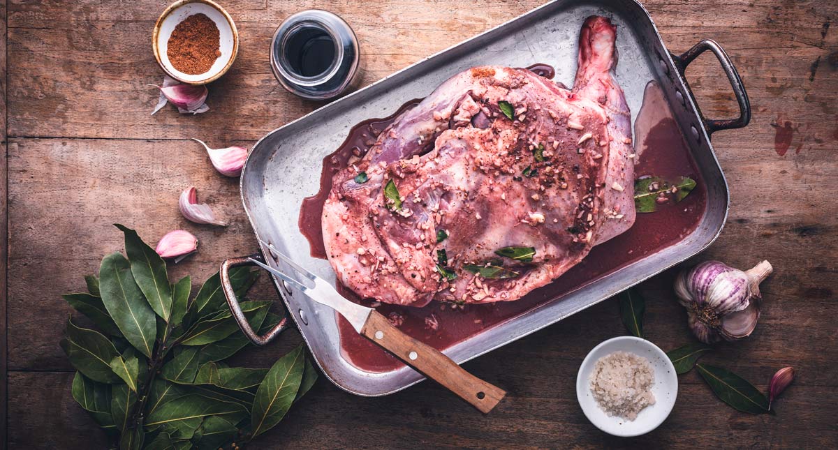 Épaule d'Agneau Braisée dans son Jus de Vin Rouge