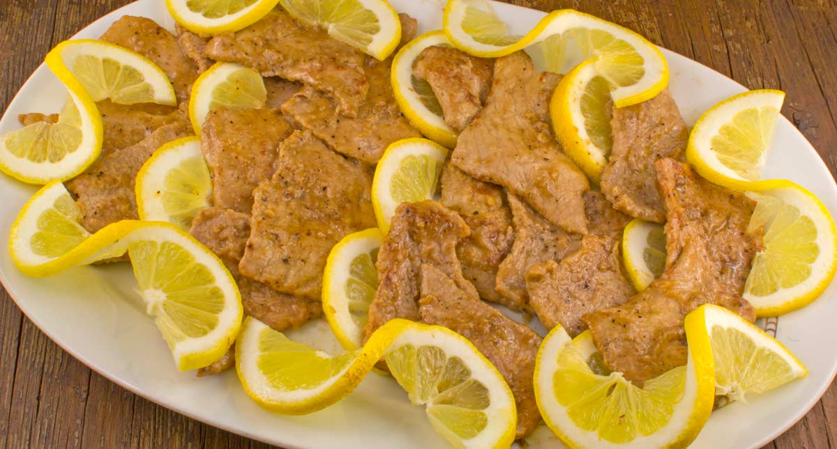 L'Escalope de Veau, Une Explosion de Fraîcheur avec les Agrumes et les Herbes Fraîches