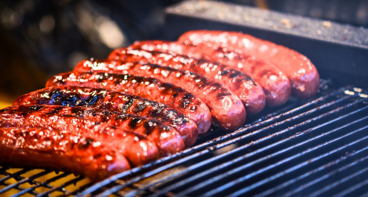 Comment bien choisir sa saucisse ? Le guide ultime pour les amateurs de viande